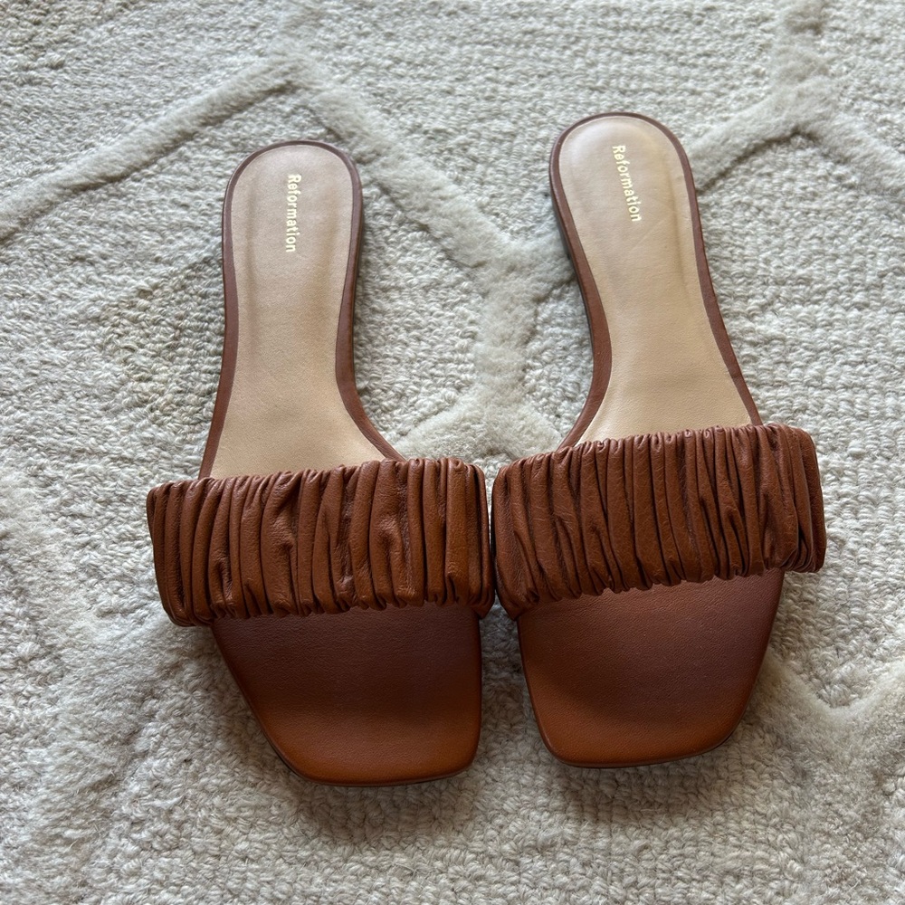 Reformation Sandals - size 8.5, Never Worn!